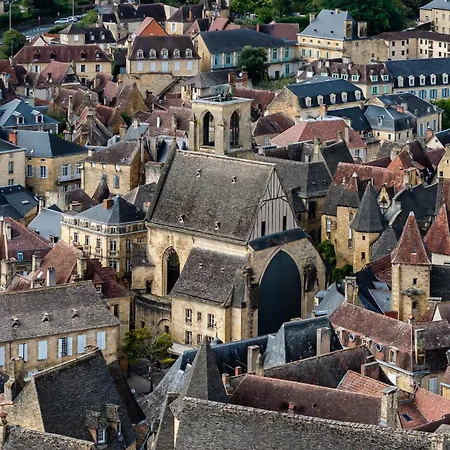 Maison En Pierre Avec Terrasse, Ideal Pour 4 萨尔拉拉卡内达