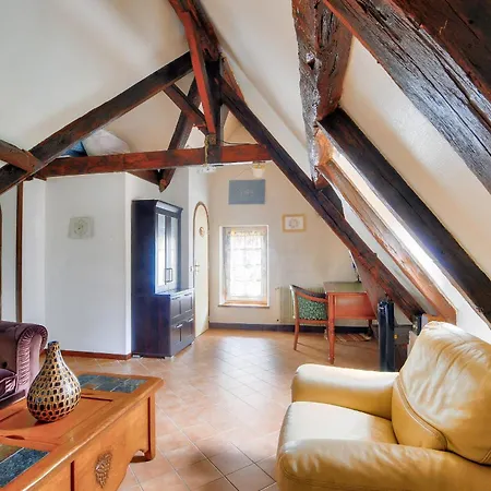 Maison En Pierre Avec Terrasse, Ideal Pour 4 度假居