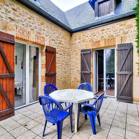 Maison En Pierre Avec Terrasse, Ideal Pour 4 * Sarlat-la-Canéda