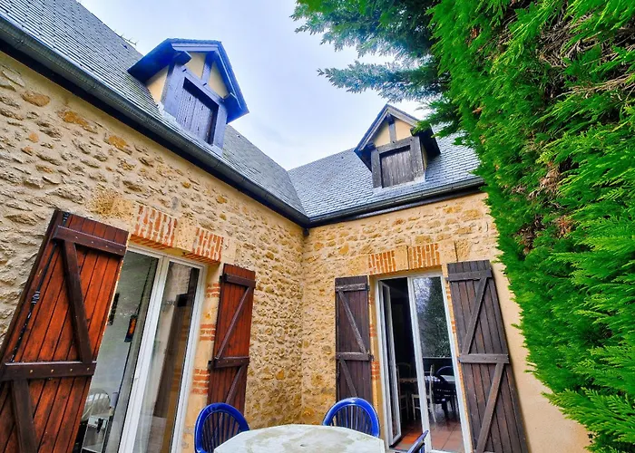 Maison En Pierre Avec Terrasse, Ideal Pour 4 * Sarlat